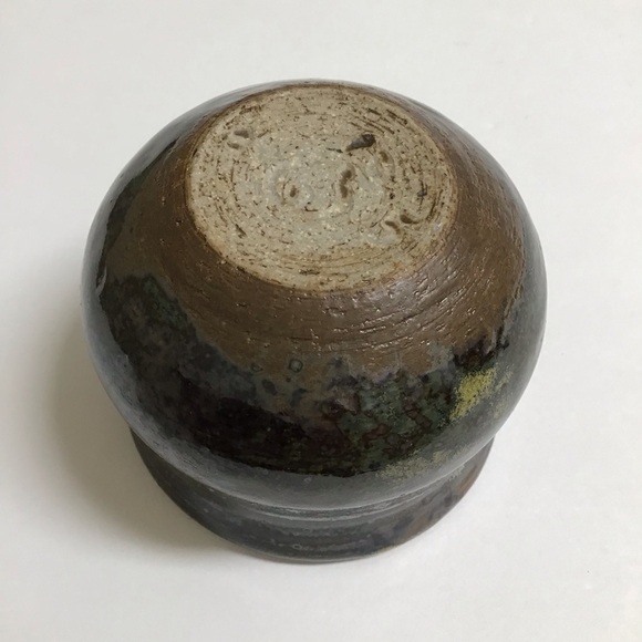 Studio Art Pottery Tea Bowl Sake Cup Handmade Green Glaze Brown Signed Vintage - Picture 7 of 16